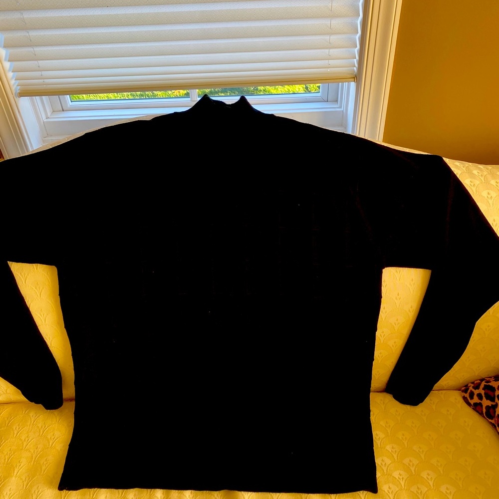 Liz Claiborne men’s sweater